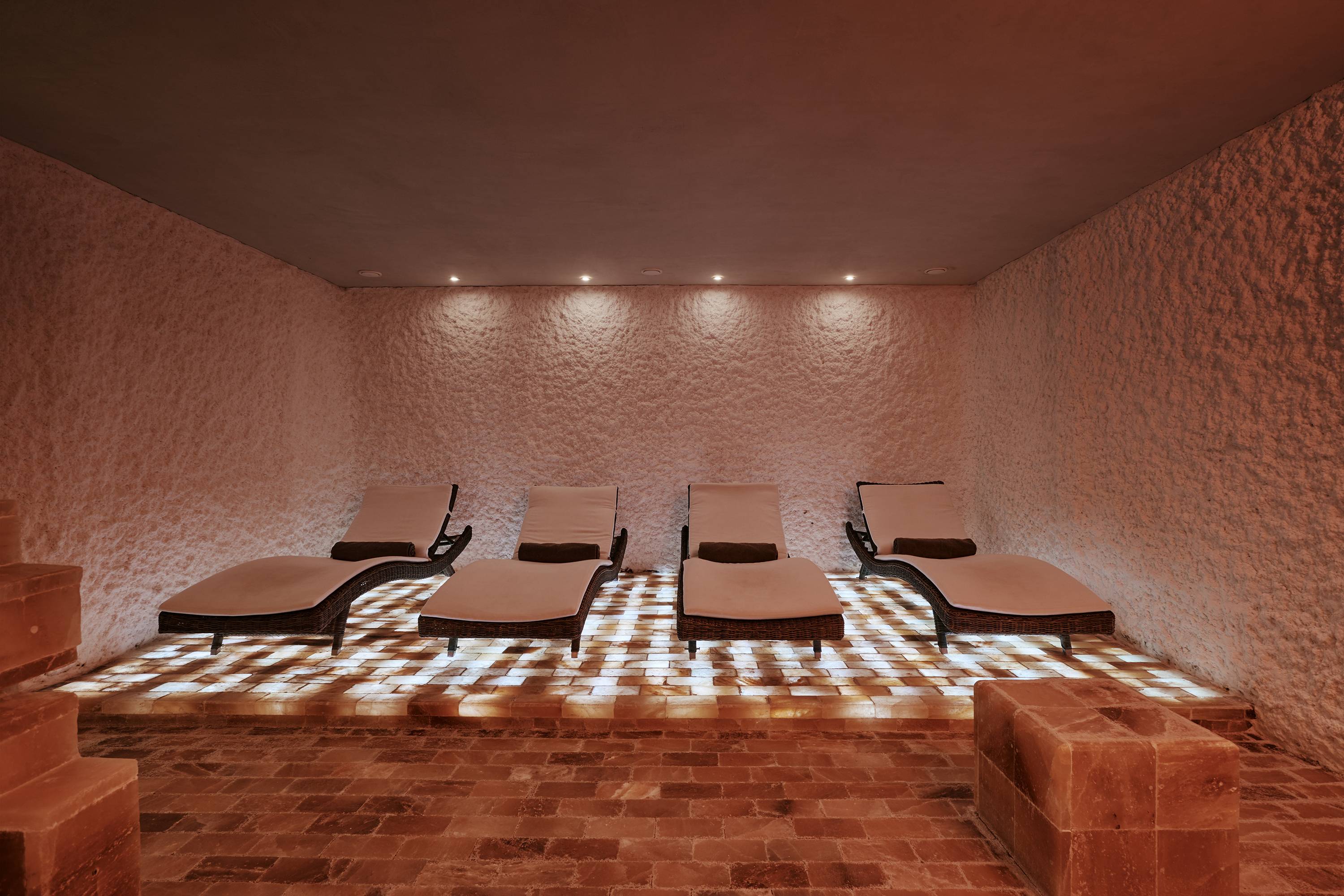 The Alpina Gstaad_Six Senses Spa_25.jpg
