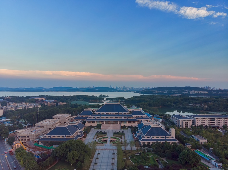 湖北省地标建筑博物馆(企业商用).jpg