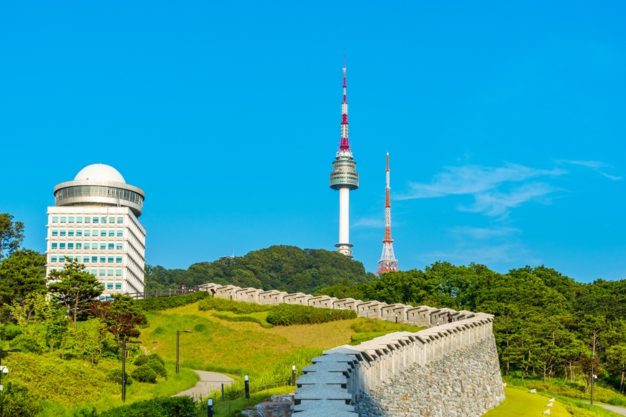 南韩首尔南山塔.jpg